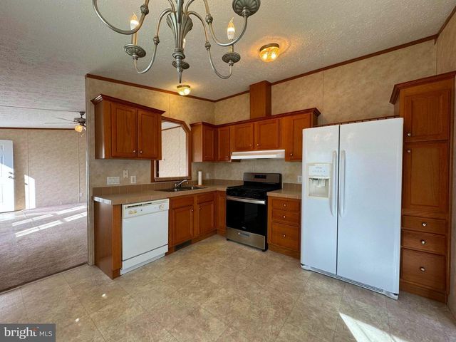 17232 PINE WATER DR #51946, Lewes, DE 19958