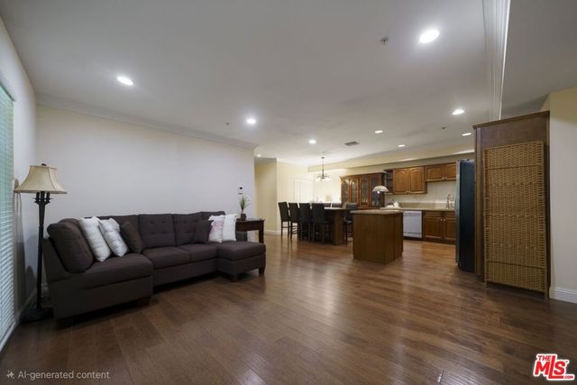 440 S Occidental Boulevard 204, Los Angeles, CA 90057