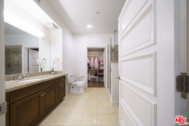 440 S Occidental Boulevard 204, Los Angeles, CA 90057