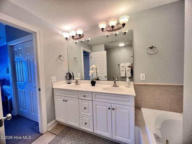 2555 St James Drive SE Unit 303, Oak Island, NC 28461