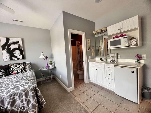 2555 St James Drive SE Unit 303, Oak Island, NC 28461