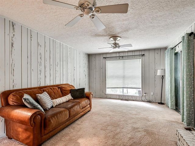 823 W Adams Street, Purcell, OK 73080