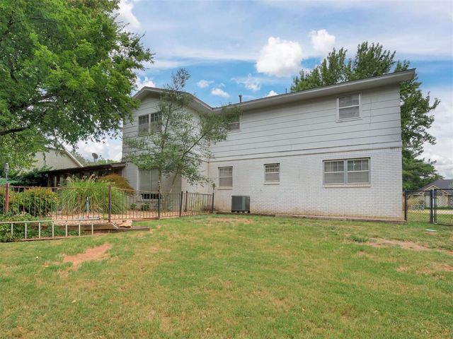823 W Adams Street, Purcell, OK 73080