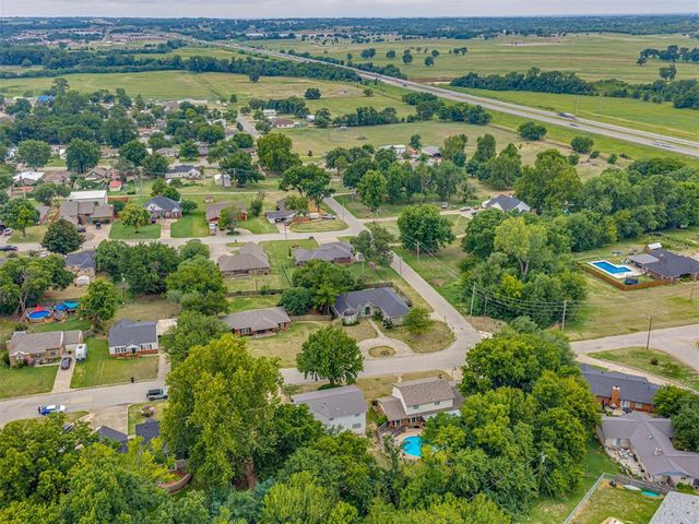 823 W Adams Street, Purcell, OK 73080
