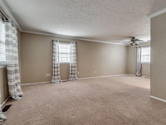 823 W Adams Street, Purcell, OK 73080