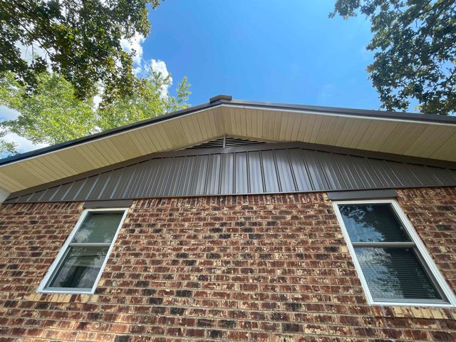 111 Humphrey Lane, Salem, AR 72576