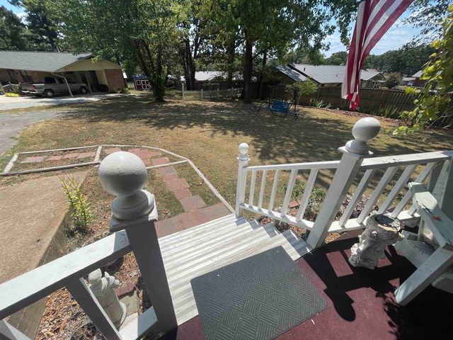 111 Humphrey Lane, Salem, AR 72576