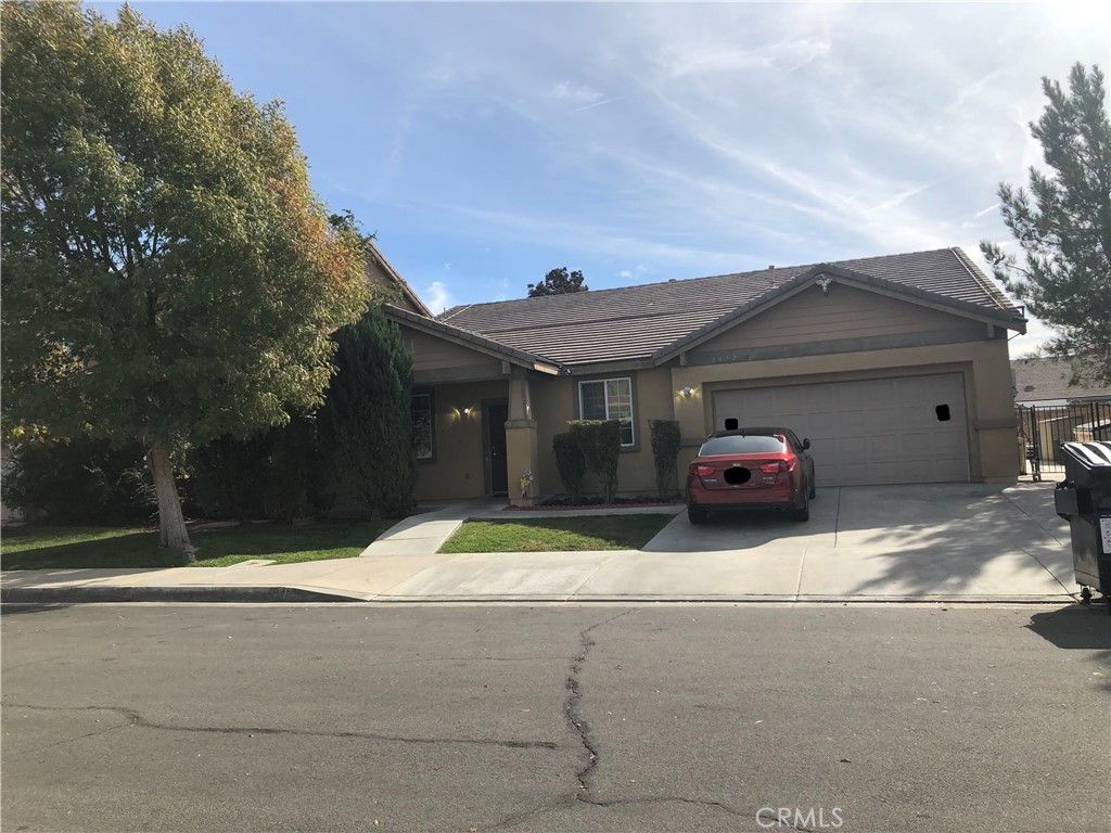 3032 W Milling Street, Lancaster, CA 93536
