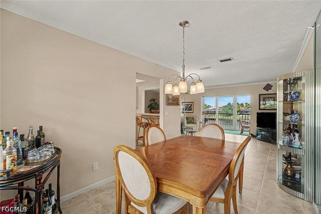 1705 Beach PKWY 206, Cape Coral, FL 33904