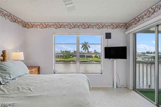 1705 Beach PKWY 206, Cape Coral, FL 33904