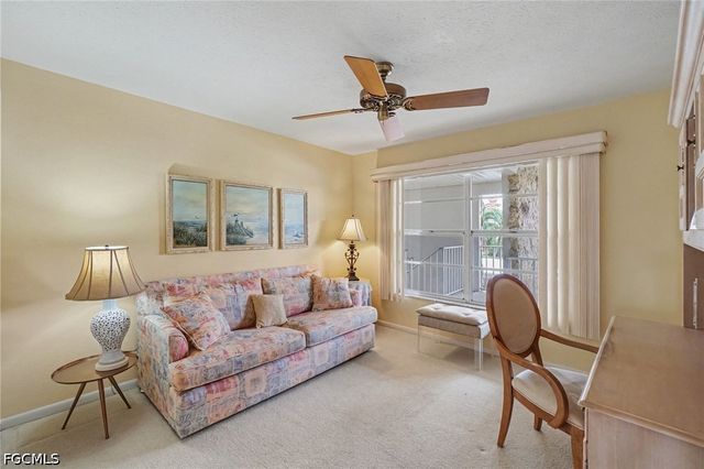 1705 Beach PKWY 206, Cape Coral, FL 33904
