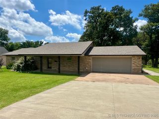 2201 June Hill Road, Kingston, OK 73439