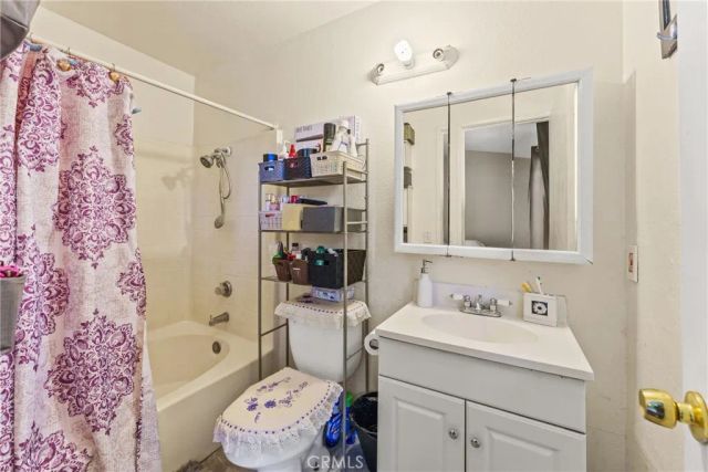 14394 Hillcrest, Fontana, CA 92337