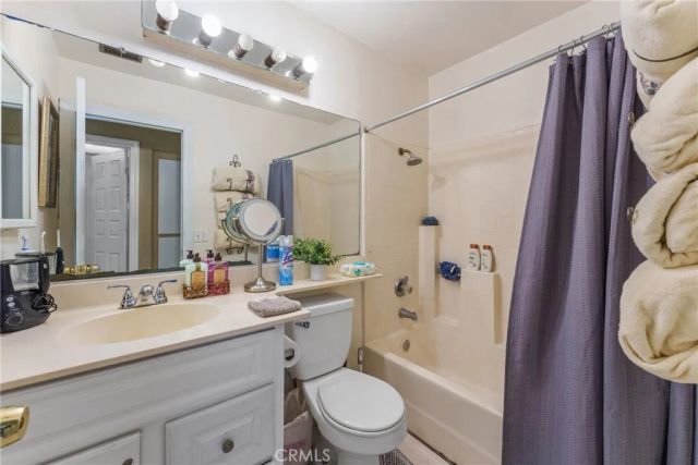 14394 Hillcrest, Fontana, CA 92337