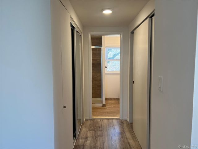 11 Pulaski Place B, Port Washington, NY 11050