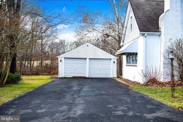 518 N PARADISE RD, Aberdeen, MD 21001