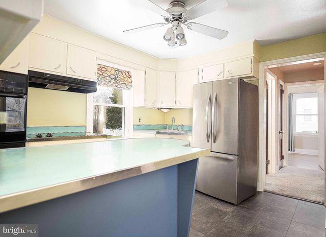 518 N PARADISE RD, Aberdeen, MD 21001