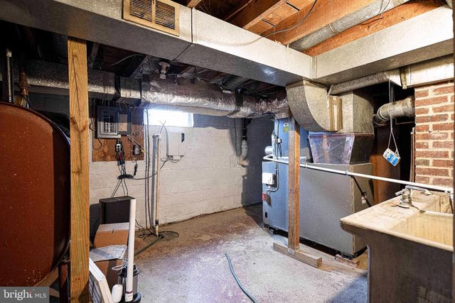 518 N PARADISE RD, Aberdeen, MD 21001