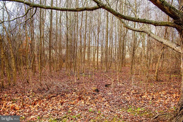 518 N PARADISE RD, Aberdeen, MD 21001