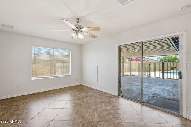 5538 W HARTFORD Avenue, Glendale, AZ 85308