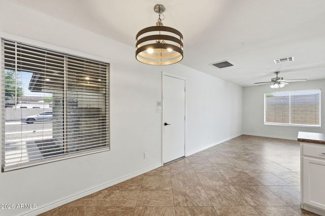 5538 W HARTFORD Avenue, Glendale, AZ 85308