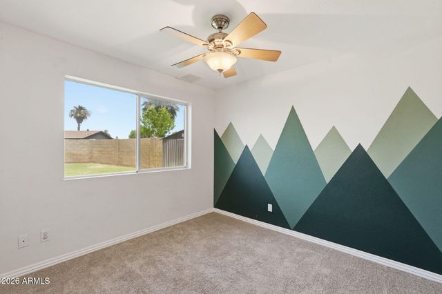 5538 W HARTFORD Avenue, Glendale, AZ 85308