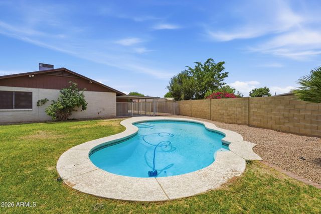 5538 W HARTFORD Avenue, Glendale, AZ 85308