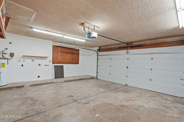 5538 W HARTFORD Avenue, Glendale, AZ 85308