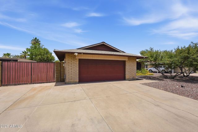 5538 W HARTFORD Avenue, Glendale, AZ 85308