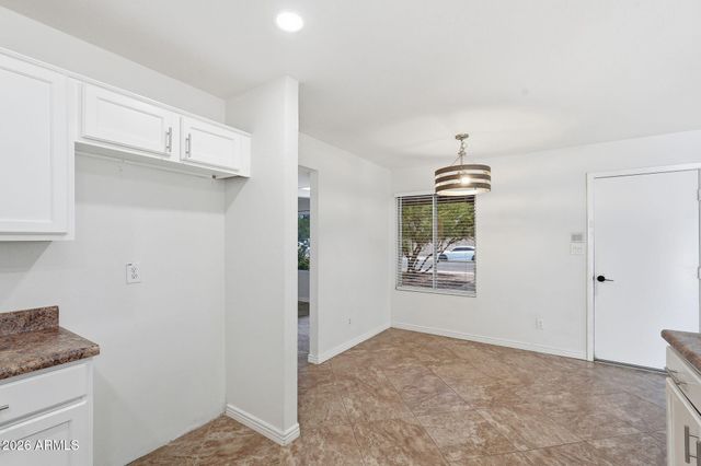 5538 W HARTFORD Avenue, Glendale, AZ 85308