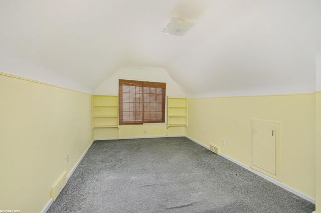 21705 Fresard Street, St Clair Shores, MI 48080