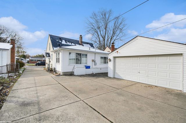 21705 Fresard Street, St Clair Shores, MI 48080