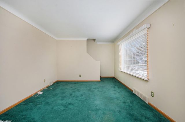 21705 Fresard Street, St Clair Shores, MI 48080