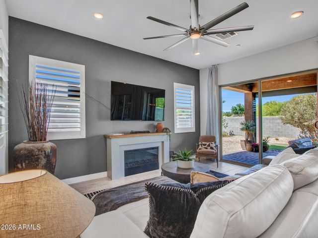 2140 N 141ST Avenue, Goodyear, AZ 85395