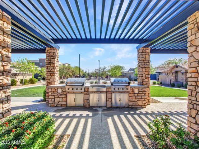 2140 N 141ST Avenue, Goodyear, AZ 85395
