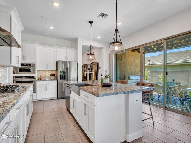 2140 N 141ST Avenue, Goodyear, AZ 85395