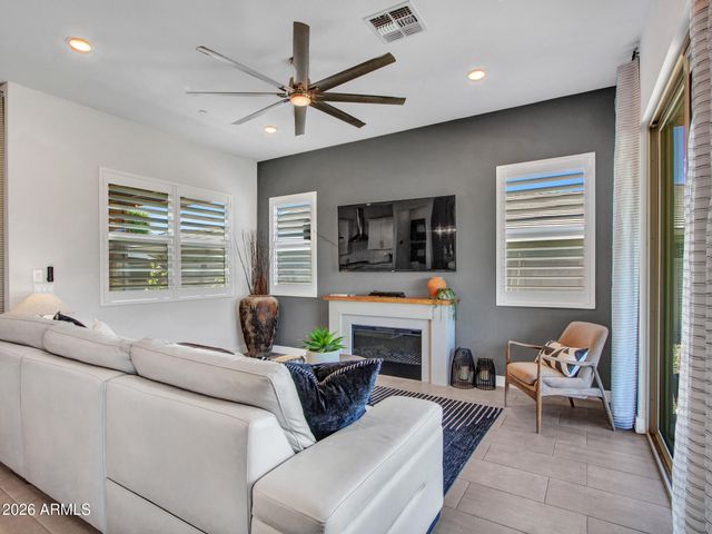 2140 N 141ST Avenue, Goodyear, AZ 85395