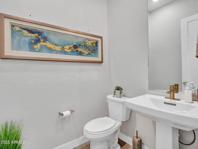 2140 N 141ST Avenue, Goodyear, AZ 85395