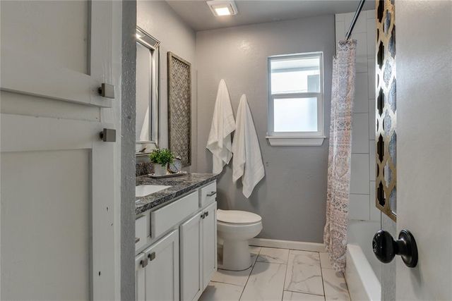 917 NW 15th Street, Moore, OK 73160