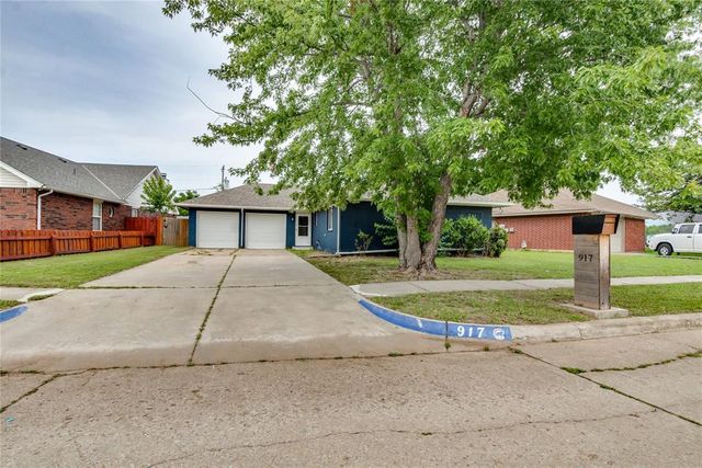 917 NW 15th Street, Moore, OK 73160