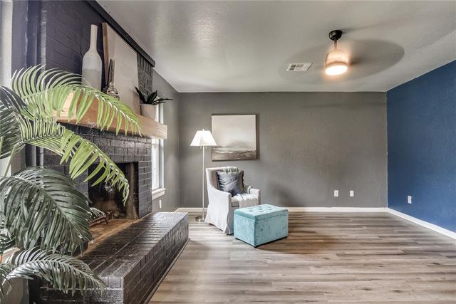 917 NW 15th Street, Moore, OK 73160