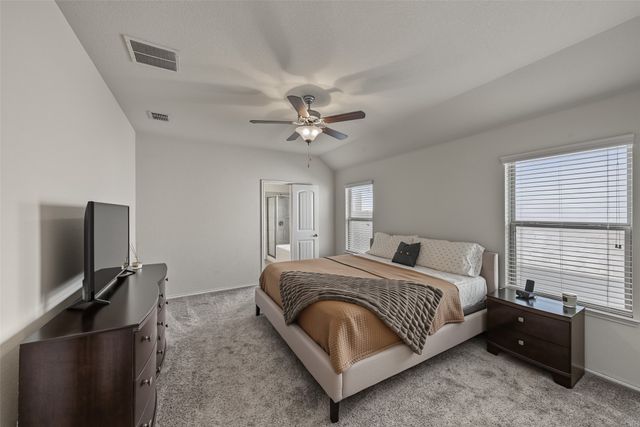 5833 Dew Plant Way, Fort Worth, TX 76123