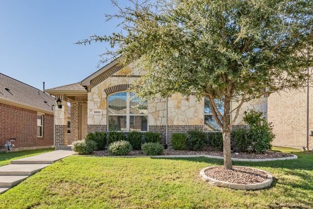 5833 Dew Plant Way, Fort Worth, TX 76123