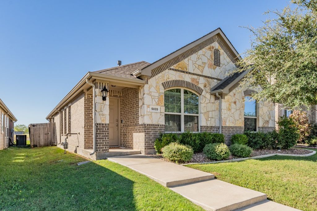 5833 Dew Plant Way, Fort Worth, TX 76123 — photo 5