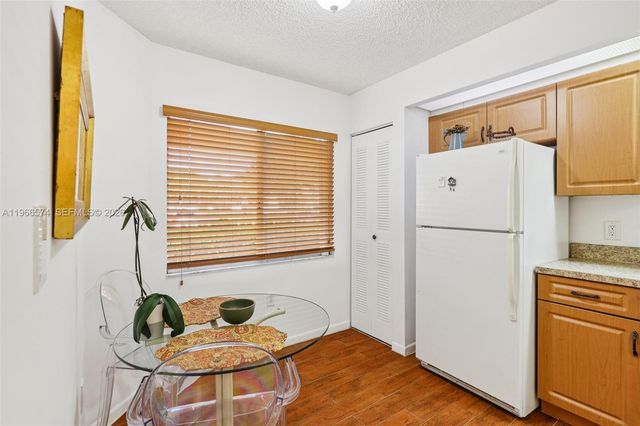 13800 SW 14th St 103C, Pembroke Pines, FL 33027