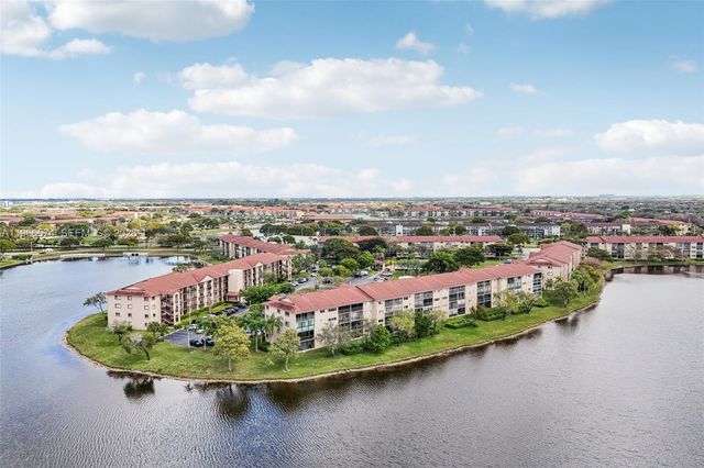 13800 SW 14th St 103C, Pembroke Pines, FL 33027