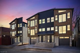 132 N 17Th St, East Orange City, NJ 07017