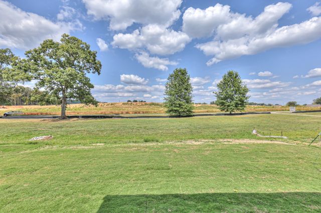 3081 Ventura Ave, White House, TN 37188