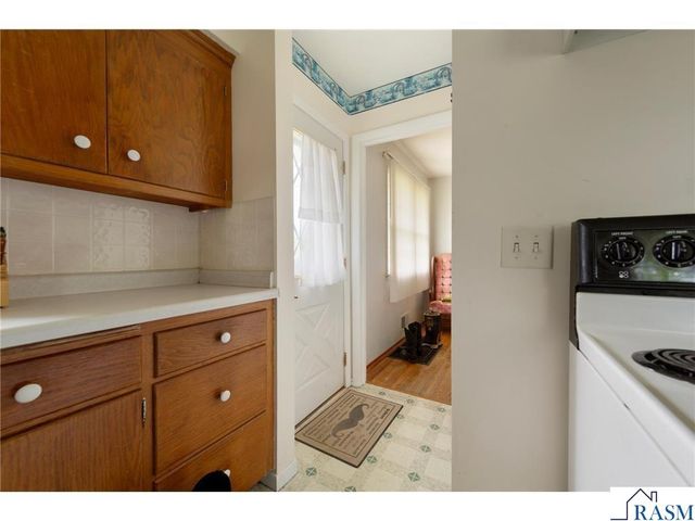 9142 S 1st Avenue, Bloomington, MN 55420