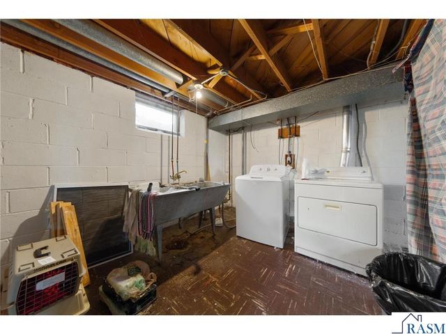 9142 S 1st Avenue, Bloomington, MN 55420